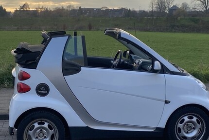 Smart Fortwo Cabrio 163.000 km 3.990 &euro; Köln 50667