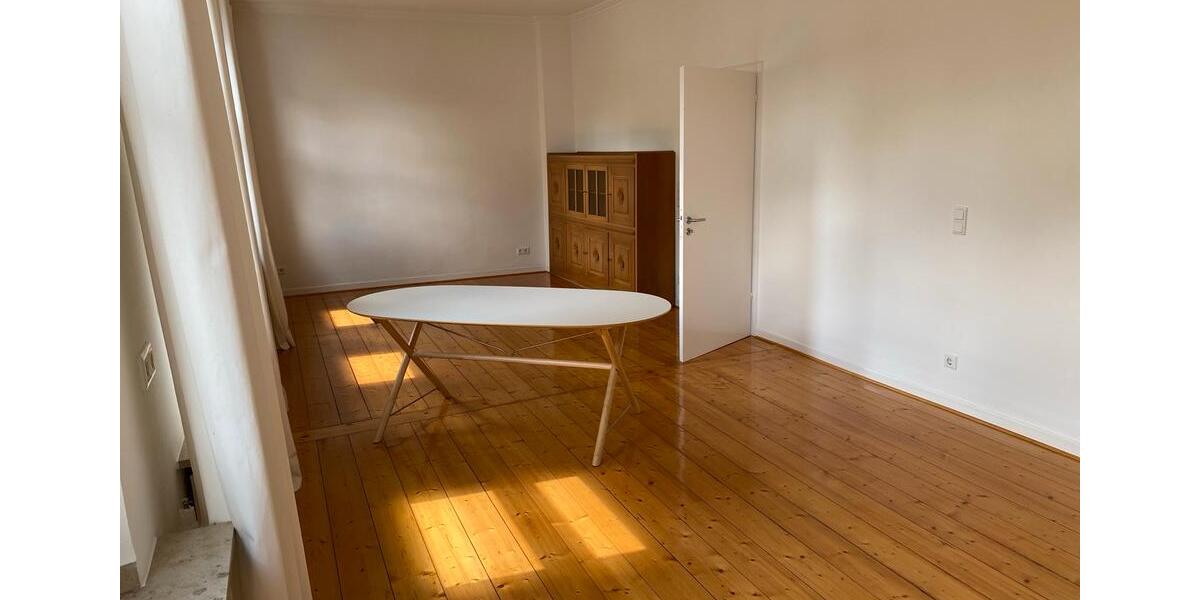 Hochparterre Solingen Wald - 2.5 Zimmer, 90 m&sup2;, 720&euro; | Angebot:24804574