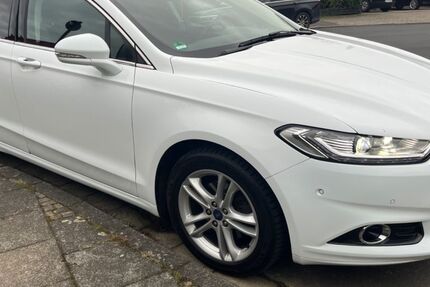 Ford Mondeo 237.000 km 6.800 &euro; Köln 50765