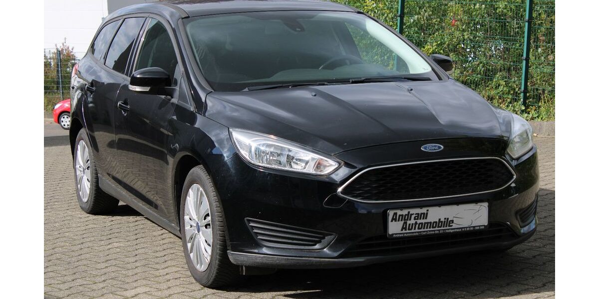 Ford Focus 122.751 km 5.990 € Heiligenhaus 42579