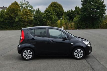 Opel Agila