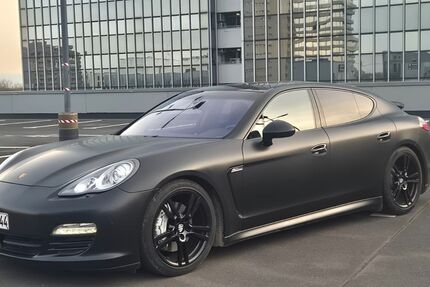 Porsche Panamera 168.000 km 26.900 &euro; Neuss 41462