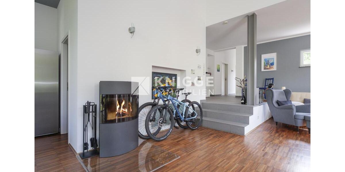 +++ 3439 - Architekten-Penthouse in begehrter Villenlage von GL-Hebborn +++ zimmer