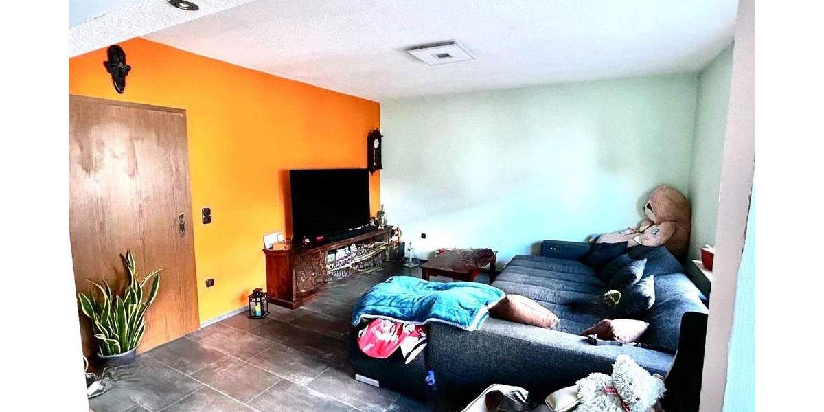 Mehrfamilienhaus, Wohnhaus Neuss Rosellen - 7 Zimmer, 155 m&sup2;, 495.000&euro; | Angebot:24423970