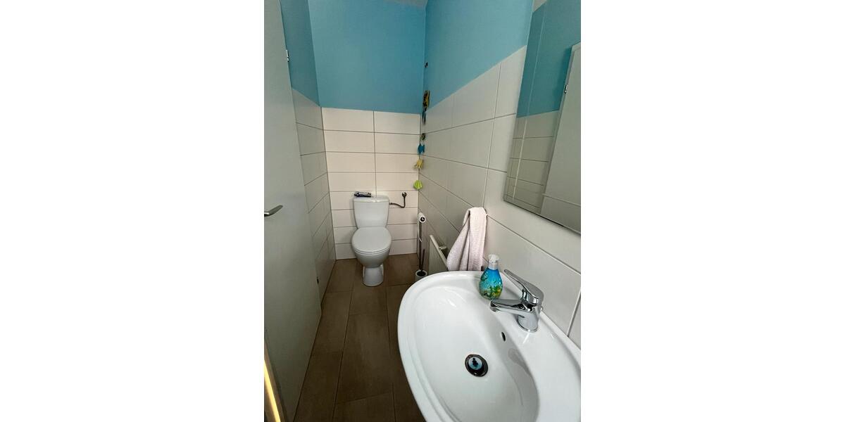 Reihenhaus Solingen Central - 4 Zimmer, 120 m&sup2;, 500.000&euro; | Angebot:24496789