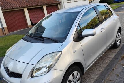 Toyota Yaris 310.000 km 3.400 € Bochum 44805