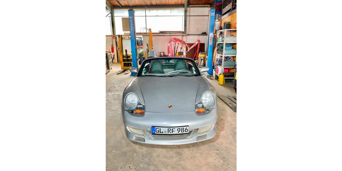 Porsche Boxster 132.000 km 17.900 &euro; Leverkusen 51375