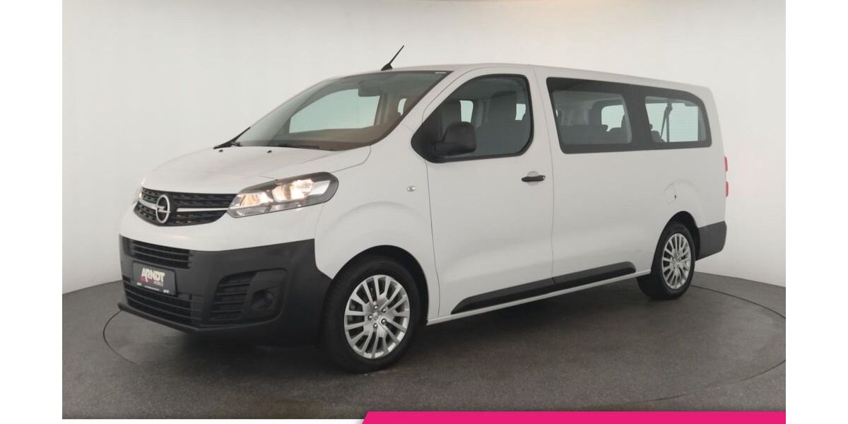 Opel Vivaro 57.400 km 27.884 € Düsseldorf 40233
