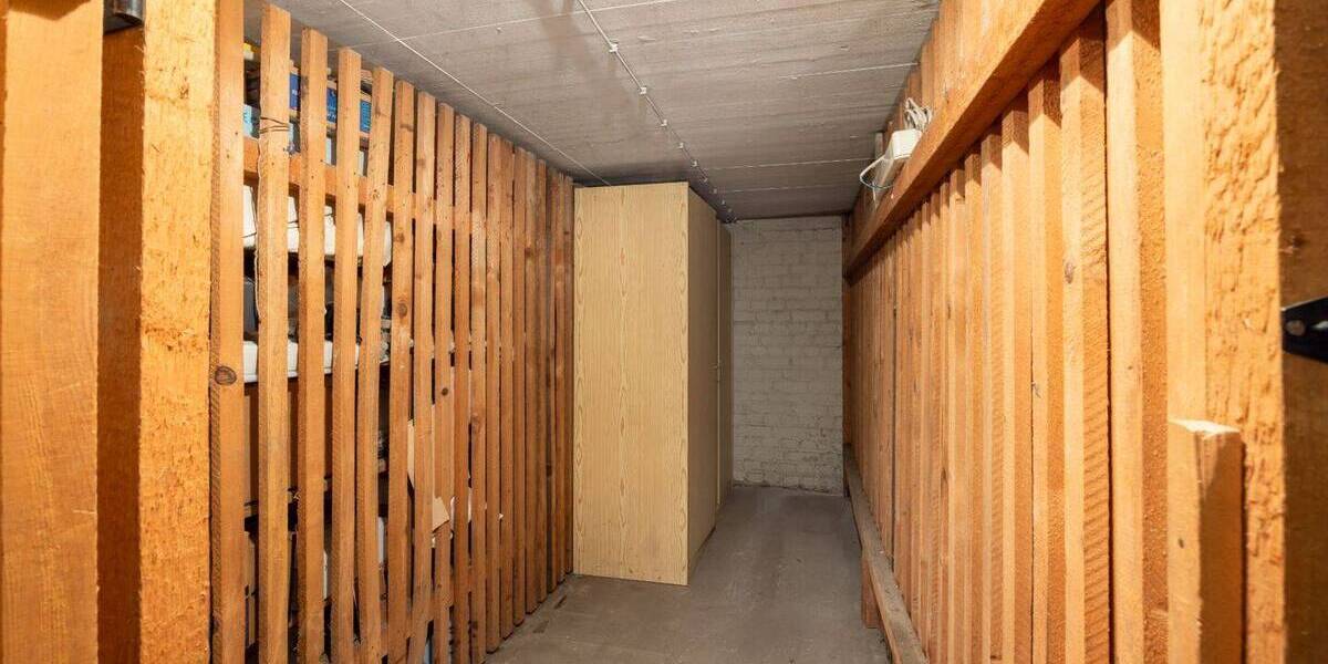 Etagenwohnung Düsseldorf Oberkassel - 3 Zimmer, 82 m&sup2;, 499.000&euro; | Angebot:26917195
