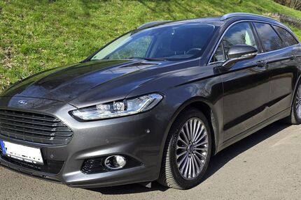 Ford Mondeo 201.000 km 8.900 &euro; Wuppertal 42389