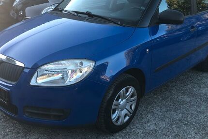 Skoda Fabia 195.935 km 1.290 &euro; Düsseldorf 40231