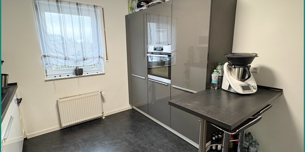 MODERNE EIGENTUMSWOHNUNG MIT TERRASSE, GARTEN U. STELLPLATZ AM STADTZENTRUM VON RADEVORMWALD, PROVIS - Erdgeschoßwohnung Radevormwald | Angebot:25961829