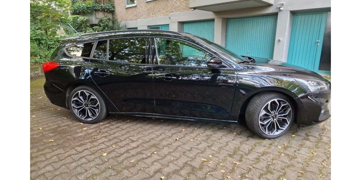 Ford Focus 65.987 km 18.000 € Köln 50667