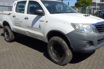 Toyota Hilux 207.770 km 8.800 &euro; Bergisch Gladbach 51469