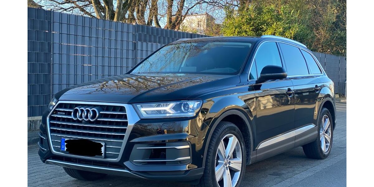 Audi Q7 120.500 km 33.900 &euro; Solingen 42655