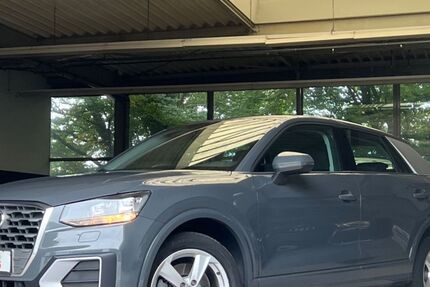 Audi Q2 71.050 km 15.990 € Wuppertal 42279