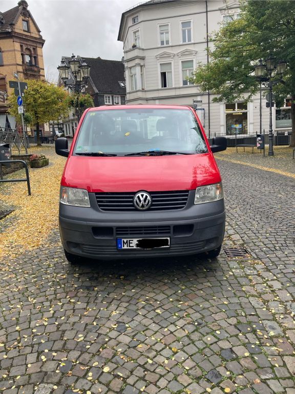 VW T5 Transporter 285.000 km 6.900 € Velbert 42555