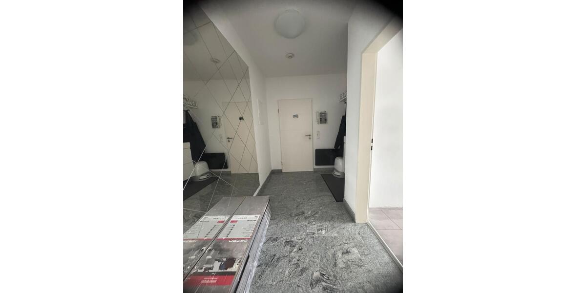 Etagenwohnung Solingen Central - 3 Zimmer, 83 m&sup2;, 293.000&euro; | Angebot:24726140