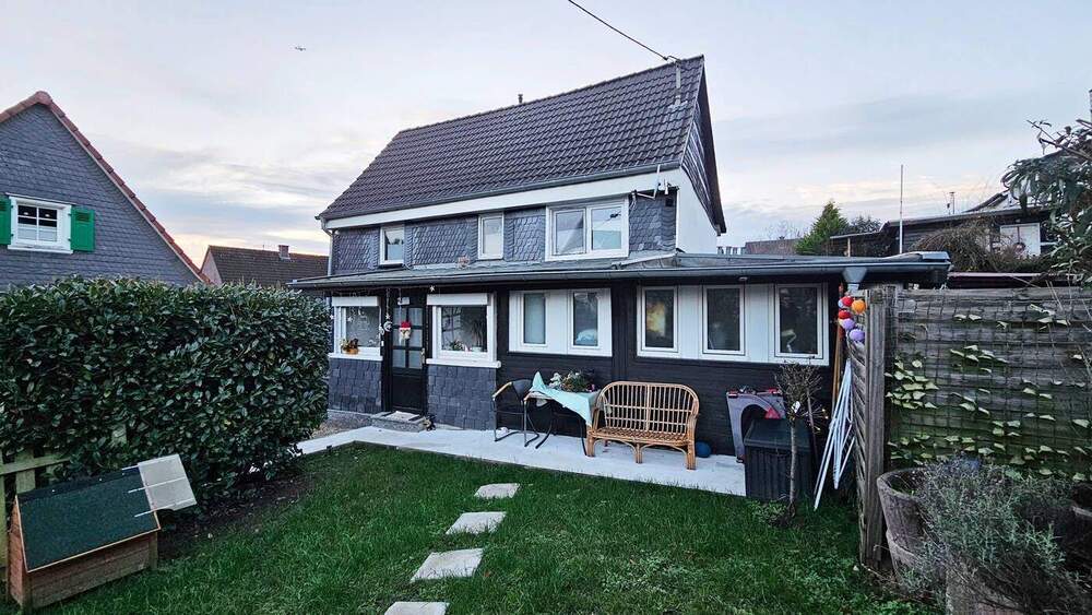 Mehrfamilienhaus, Wohnhaus Burscheid / Heddinghofen Burscheid - 2 Zimmer, 445 m&sup2;, 649.000&euro; | Angebot:24872631