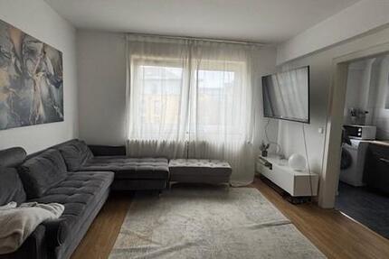 Wohnung Düsseldorf Oberbilk - 3 Zimmer, 74 m&sup2;, 881&euro; | Angebot:25646818