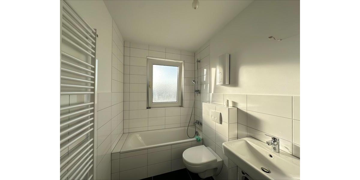 Etagenwohnung Leverkusen Alkenrath - 3 Zimmer, 72 m&sup2;, 670&euro; | Angebot:24157211