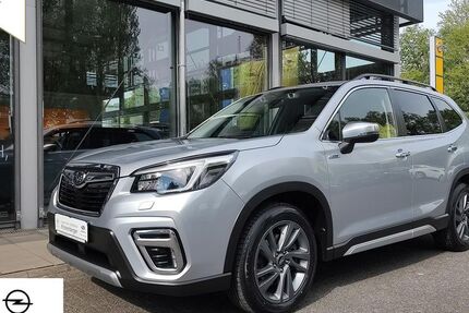 Subaru Forester 57.000 km 30.990 &euro; Düsseldorf 40625