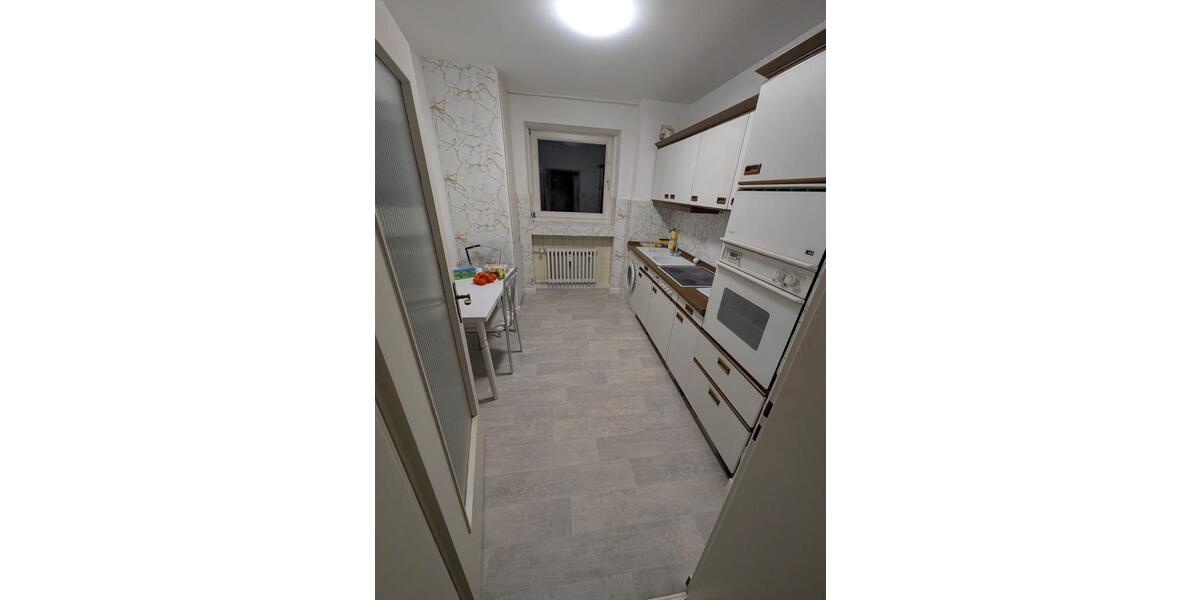 Etagenwohnung Köln Kalk - 3 Zimmer, 77 m&sup2;, 650&euro; | Angebot:26600515