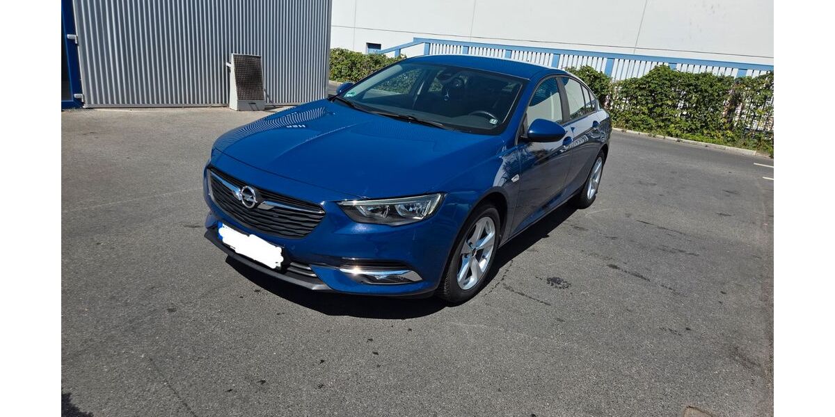 Opel Insignia 66.000 km 13.499 &euro; Dormagen 41541