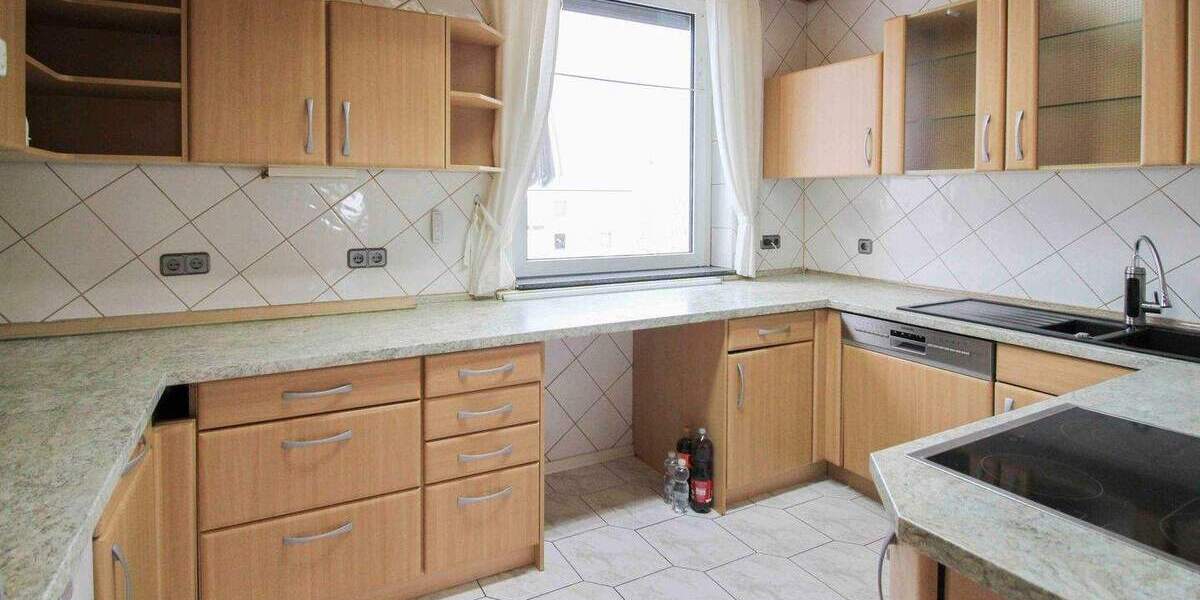 Etagenwohnung Neuss Erfttal - 2 Zimmer, 74 m&sup2;, 160.000&euro; | Angebot:24689342