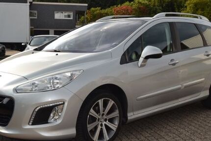 Peugeot 308 151.300 km 4.490 € Essen 45219
