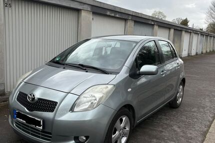 Toyota Yaris 192.813 km 2.999 &euro; Wülfrath 42489