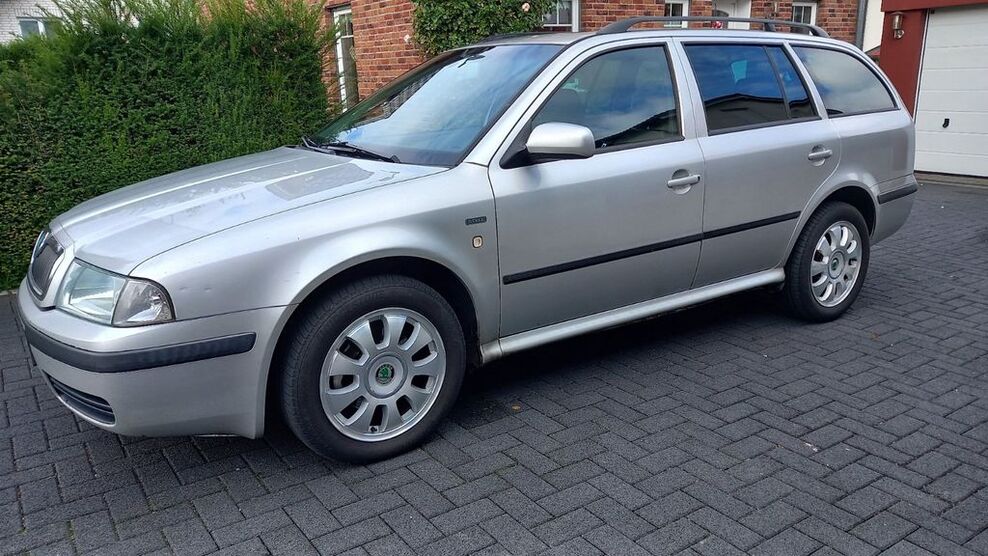 Skoda Octavia 568.000 km 1.950 € Radevormwald 42477