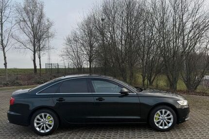 Audi A6 280.000 km 9.599 € Wulfrath 42489