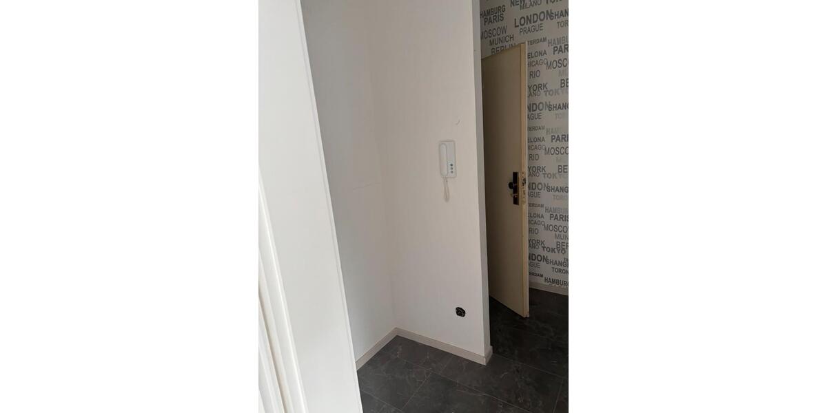 Hochparterre Neuss - 1 Zimmer, 35 m&sup2;, 129.000&euro; | Angebot:24787293