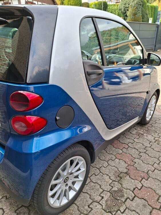 Smart ForTwo 92.800 km 4.700 € Rösrath 51503