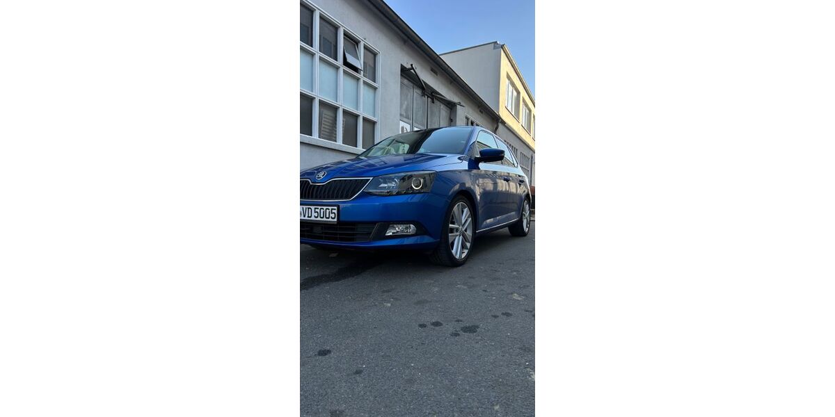 Skoda Fabia 147.000 km 10.500 € Düsseldorf 40477