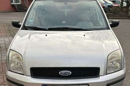 Ford Fusion 168.000 km 3.100 &euro; wuppertall 42283
