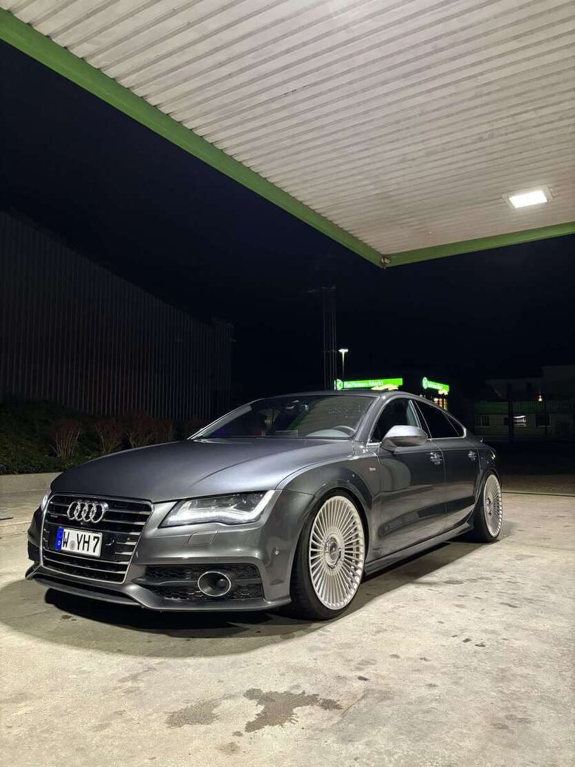 Audi A7 290.000 km 19.000 € velbert 42553