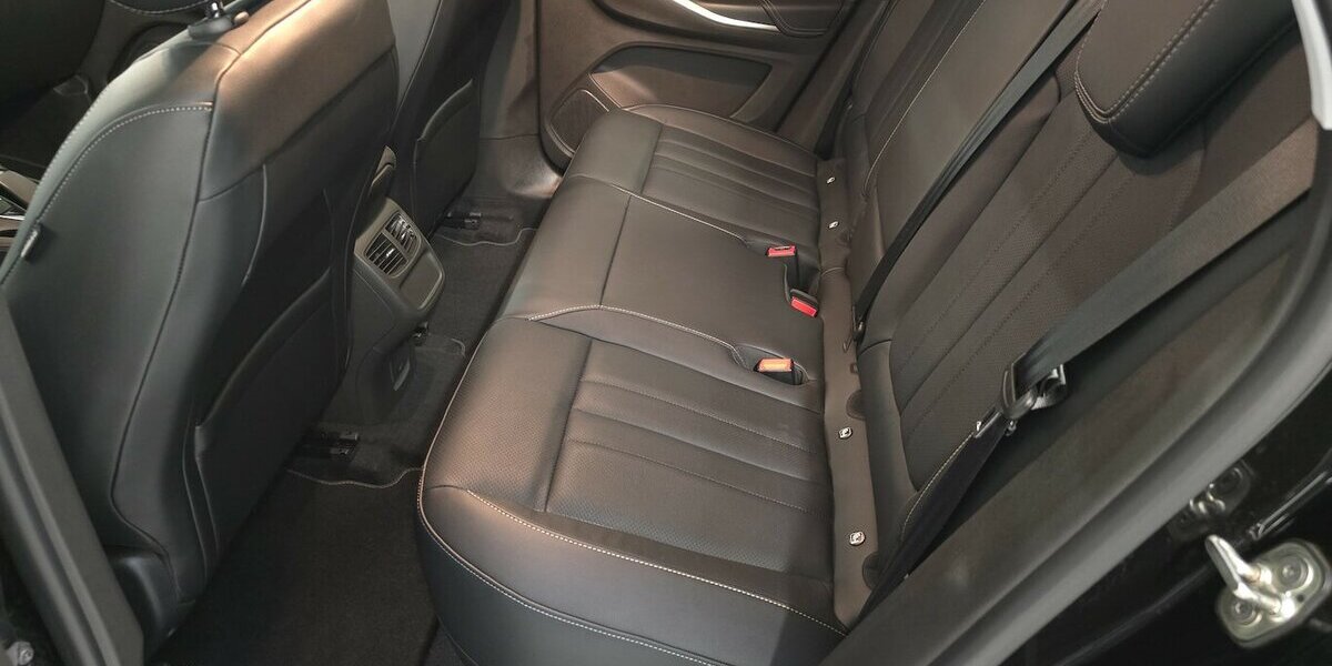 Opel Grandland Ultimate Plug-in-Hybrid Matrix|360° 36.851 km 25.950 € Wermelskirchen 42929