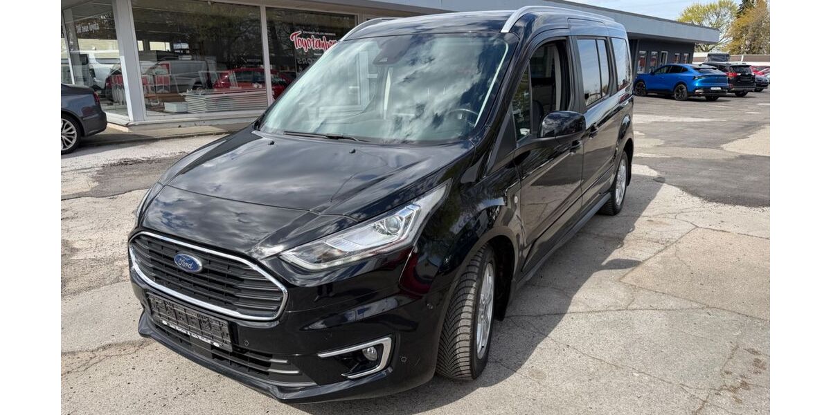 Ford Grand Tourneo 140.000 km 14.490 &euro; Halver 58553