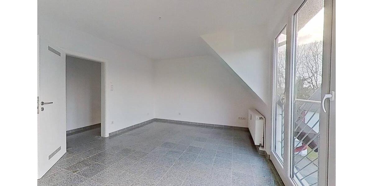 Etagenwohnung Solingen - 3 Zimmer, 73 m&sup2;, 789&euro; | Angebot:24884975