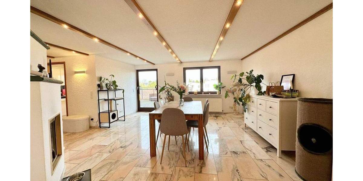 Etagenwohnung Hilden Forstbach - 3 Zimmer, 120 m&sup2;, 389.000&euro; | Angebot:24424456