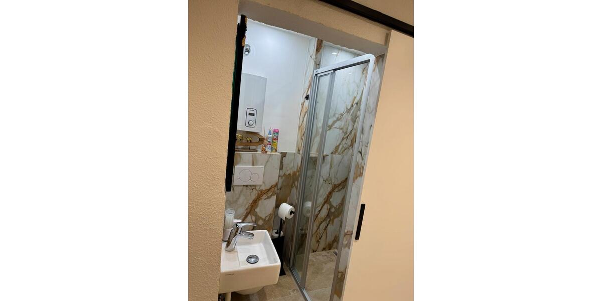 Etagenwohnung Düsseldorf Stadtbezirk 2 - 1 Zimmer, 20 m&sup2;, 820&euro; | Angebot:25924181