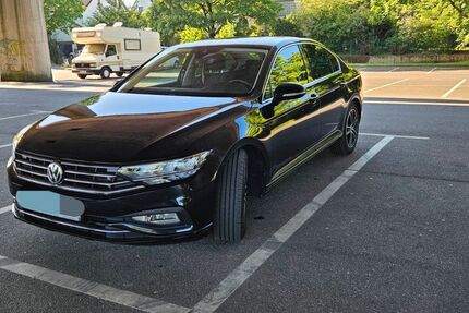 VW Passat 83.000 km 18.499 € Leverkusen 51381