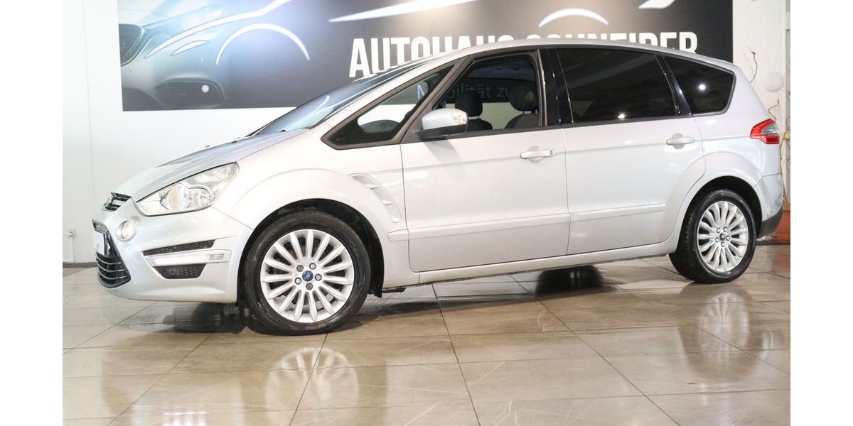 Ford S-Max 156.123 km 9.400 &euro; Ratingen 40880