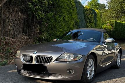 BMW Z4 180.785 km 10.300 &euro; Solingen 42651