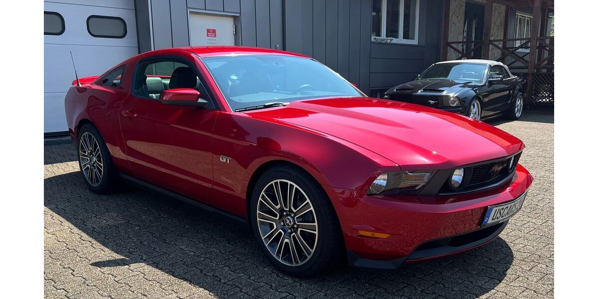 Ford Mustang 44.900 km 26.900 &euro; Wuppertal 42389