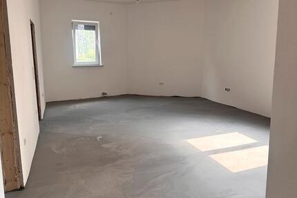 Wohnung Solingen Wald - 3 Zimmer, 80 m&sup2;, 1.000&euro; | Angebot:27553046