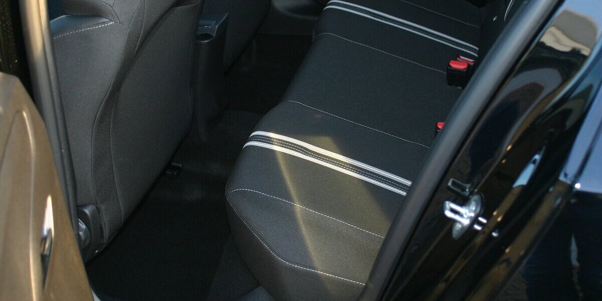 Opel Corsa GS Automatik|Voll-LED|Winterpaket| Kamera 25.137 km 17.590 &euro; Wermelskirchen 42929