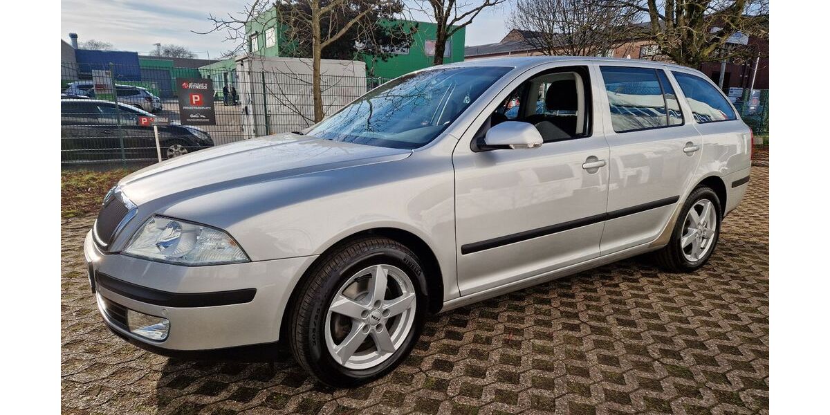 Skoda Octavia 87.000 km 9.850 &euro; Düsseldorf 40215